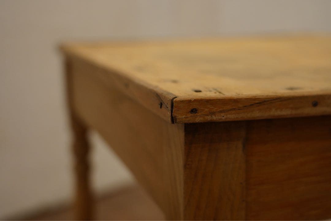 フランスアンティーク　テーブル