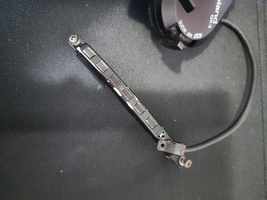 Roland GK-3 ディバイデッドピックアップ