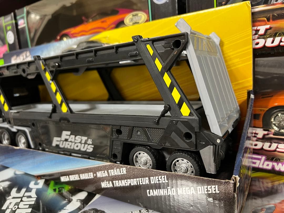 【日本未発売】FAST&FURIOUS MEGA DIESEL TRALER