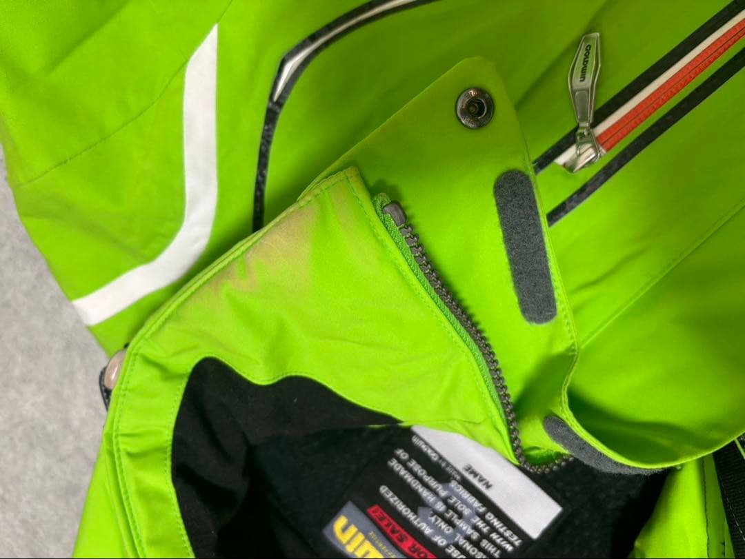 ゴールドウィン　セットアップ　スキーウェア　Sサイズ