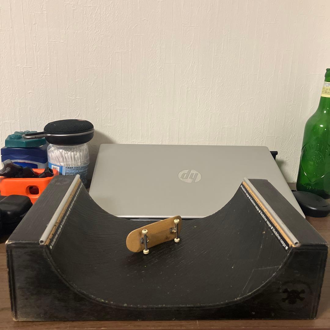 black  mini ramp 指スケ