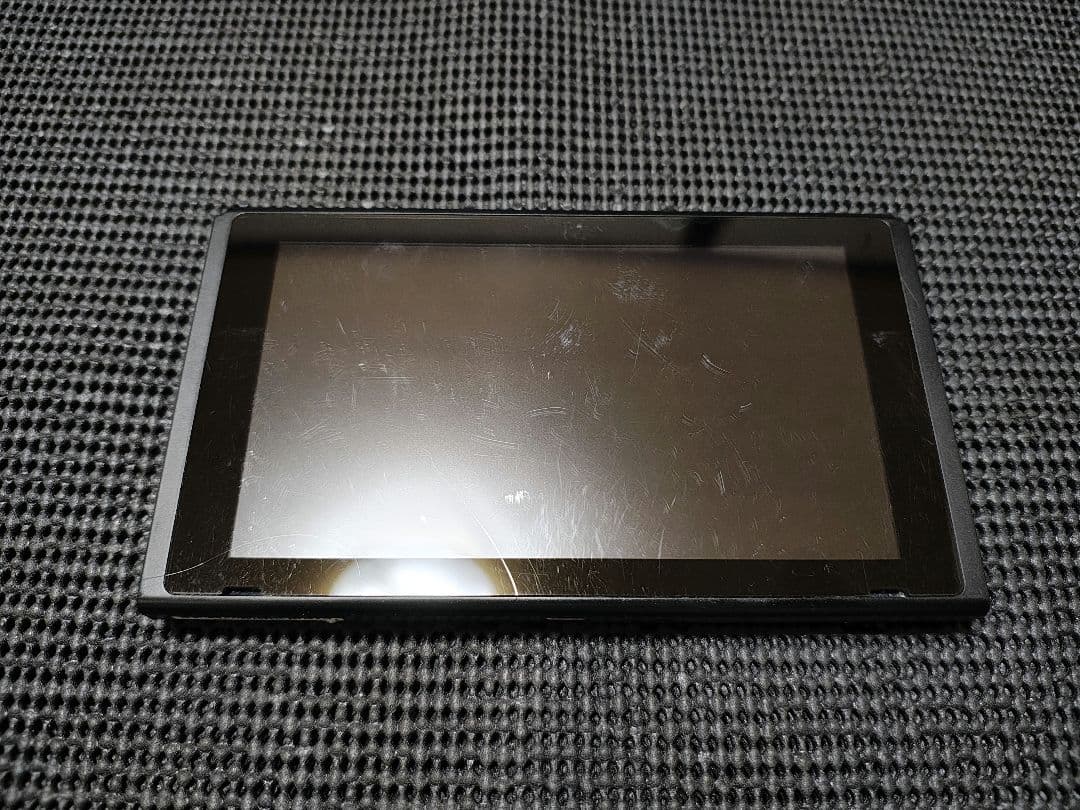 NintendoSwitch　ニンテンドースイッチ　本体　2020年製