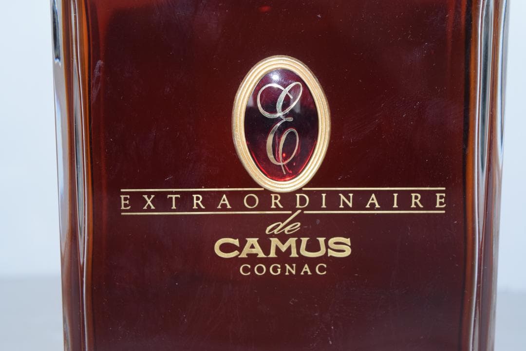 未開栓 CAMUS EXTRAORDINAIRE カミュ コニャック 700ml
