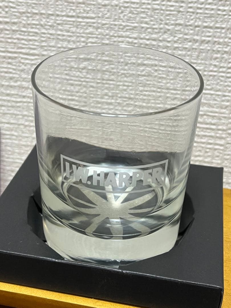 【未開栓・未使用】I.W.ハーパー 12年 750ml 43％ 木箱 グラス付き