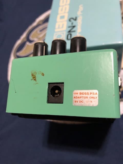 BOSS PN-2 Tremolo/Pan 元箱取説付き