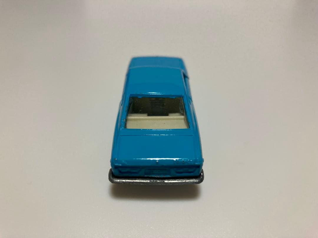 トミカ　日本製　ニュー　コロナ　1700 安田火災　シール付き　希少