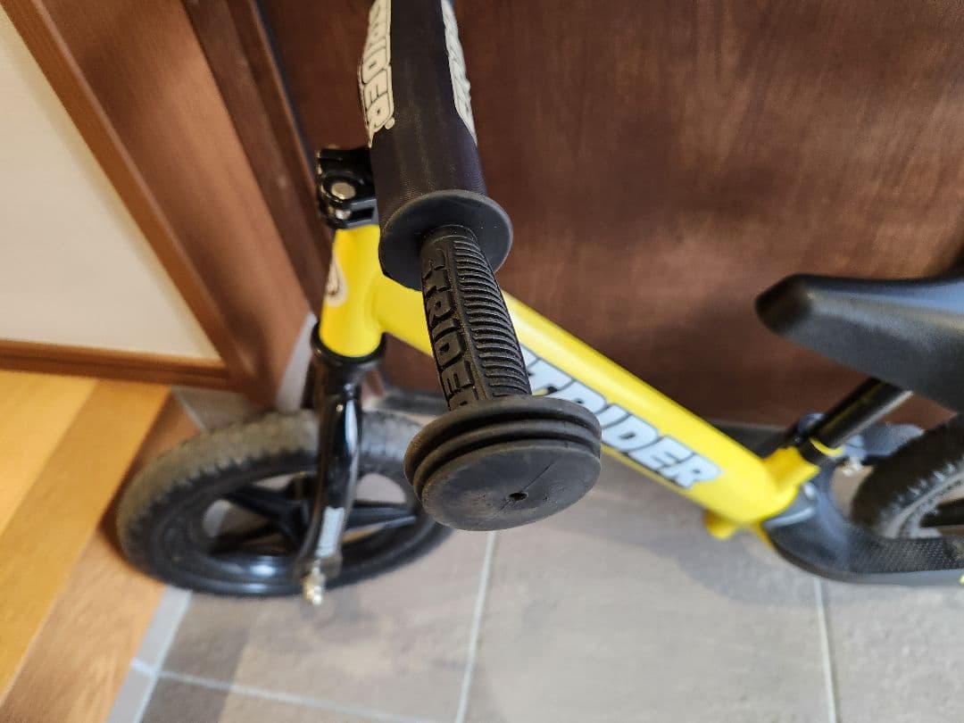 ストライダー 12インチ スポーツ バランスバイク キックバイク