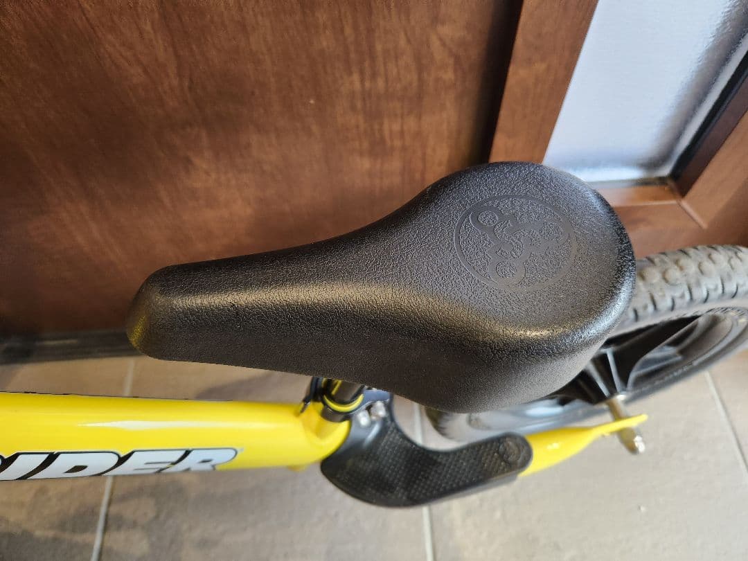 ストライダー 12インチ スポーツ バランスバイク キックバイク