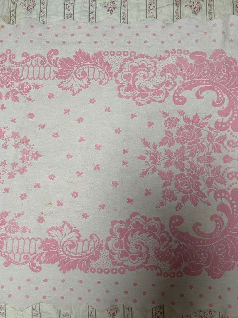 ヴィンテージアンティーク布　ピンク　水玉　テーブルクロス