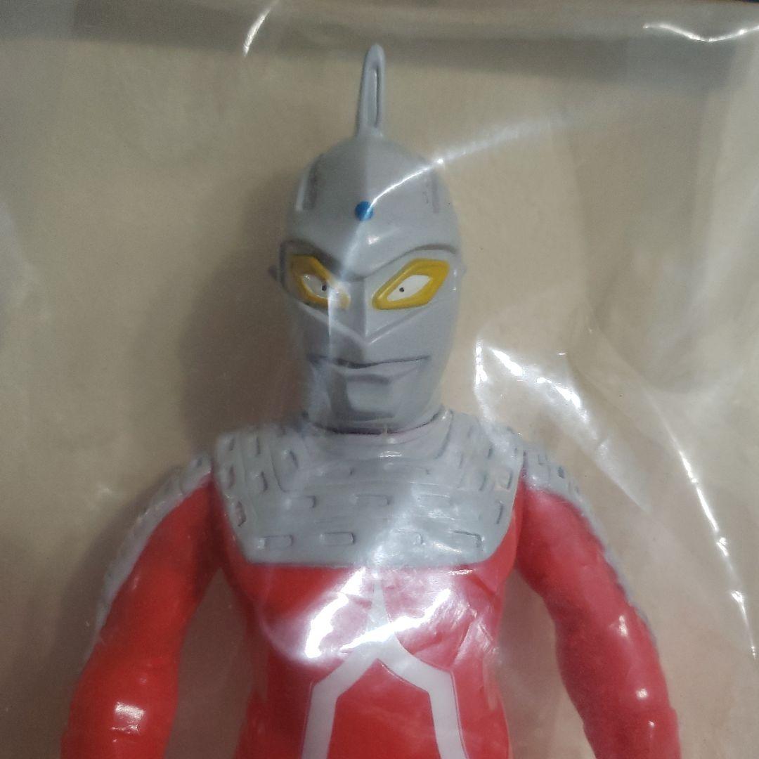 ビックワンクラフト　ソフビ　ウルトラマン　セブン　 フィギュア 赤/銀