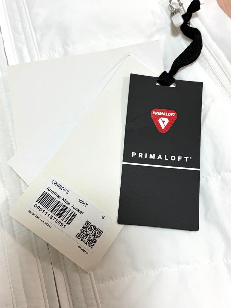 新品★ルルレモン★ダウンジャケット★6 ★Another mile jacket