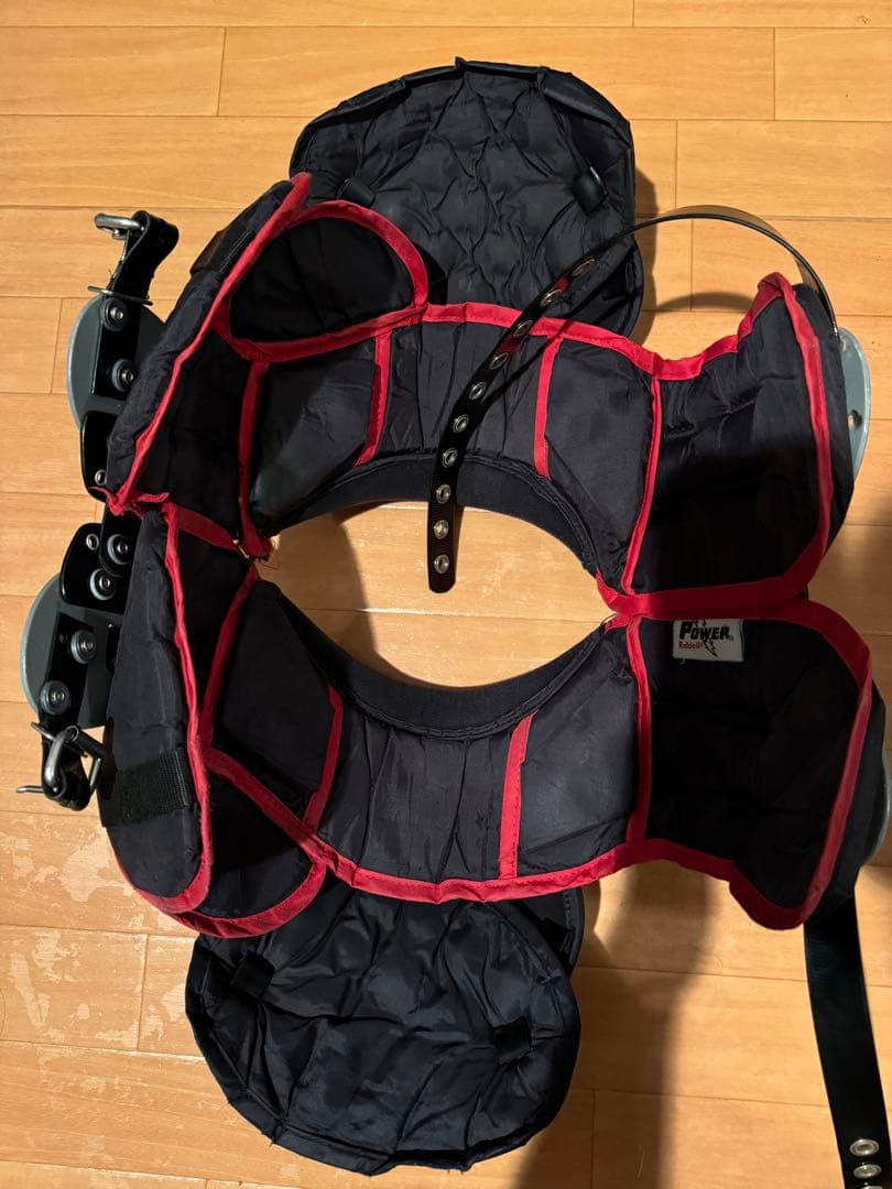 Riddell ショルダーパッド シルバー