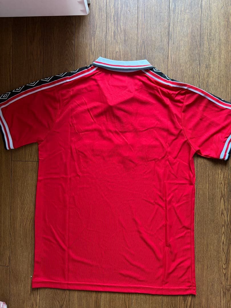 マンチェスター　ユナイテッド99年ヴィンテージ ユニフォームUmbroSHARP