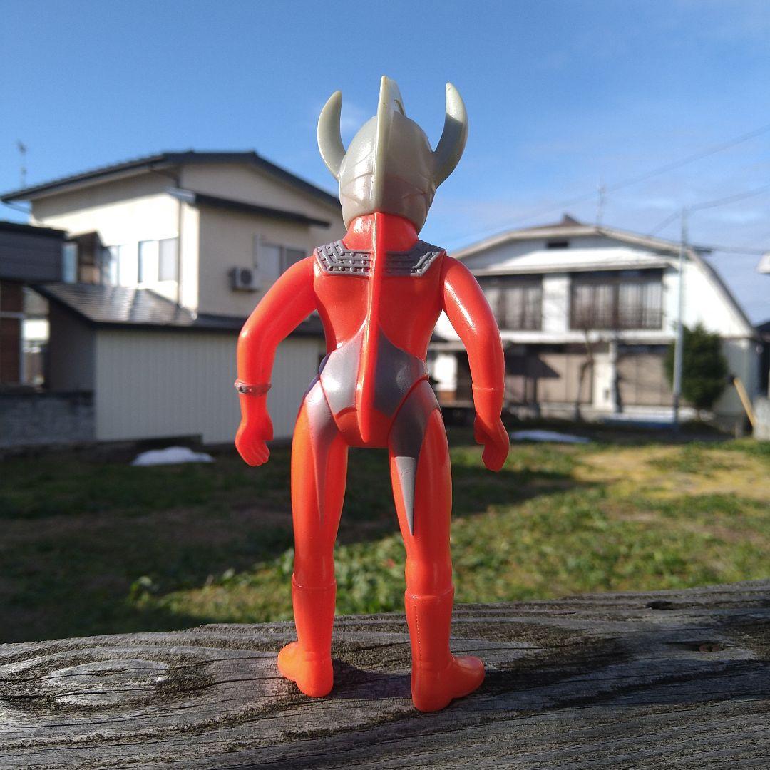 ウルトラマンタロウソフビ中古　ブルマアク