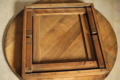 雰囲気の良い古い木製丸テーブル　ちゃぶ台　天然木　古家具　古民家　古道具