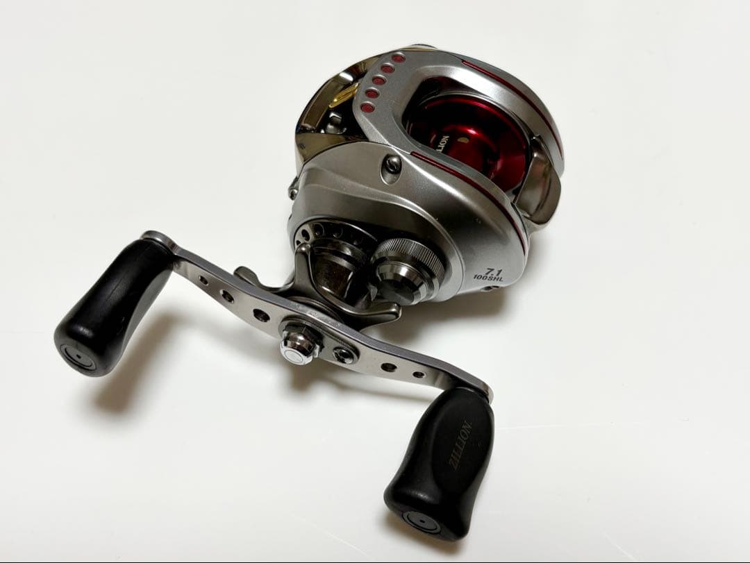 ダイワ　TDジリオン100SHL 中古品