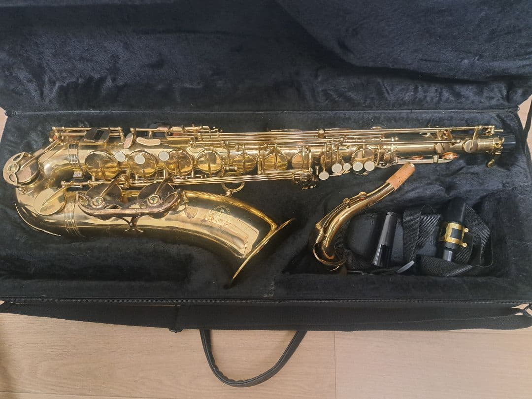 テナーサックス