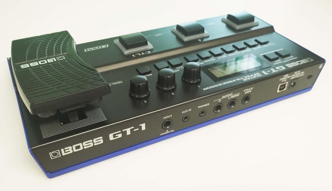 【ほぼ新品】BOSS GT-1マルチエフェクター ACアダプター・ガイドブック付
