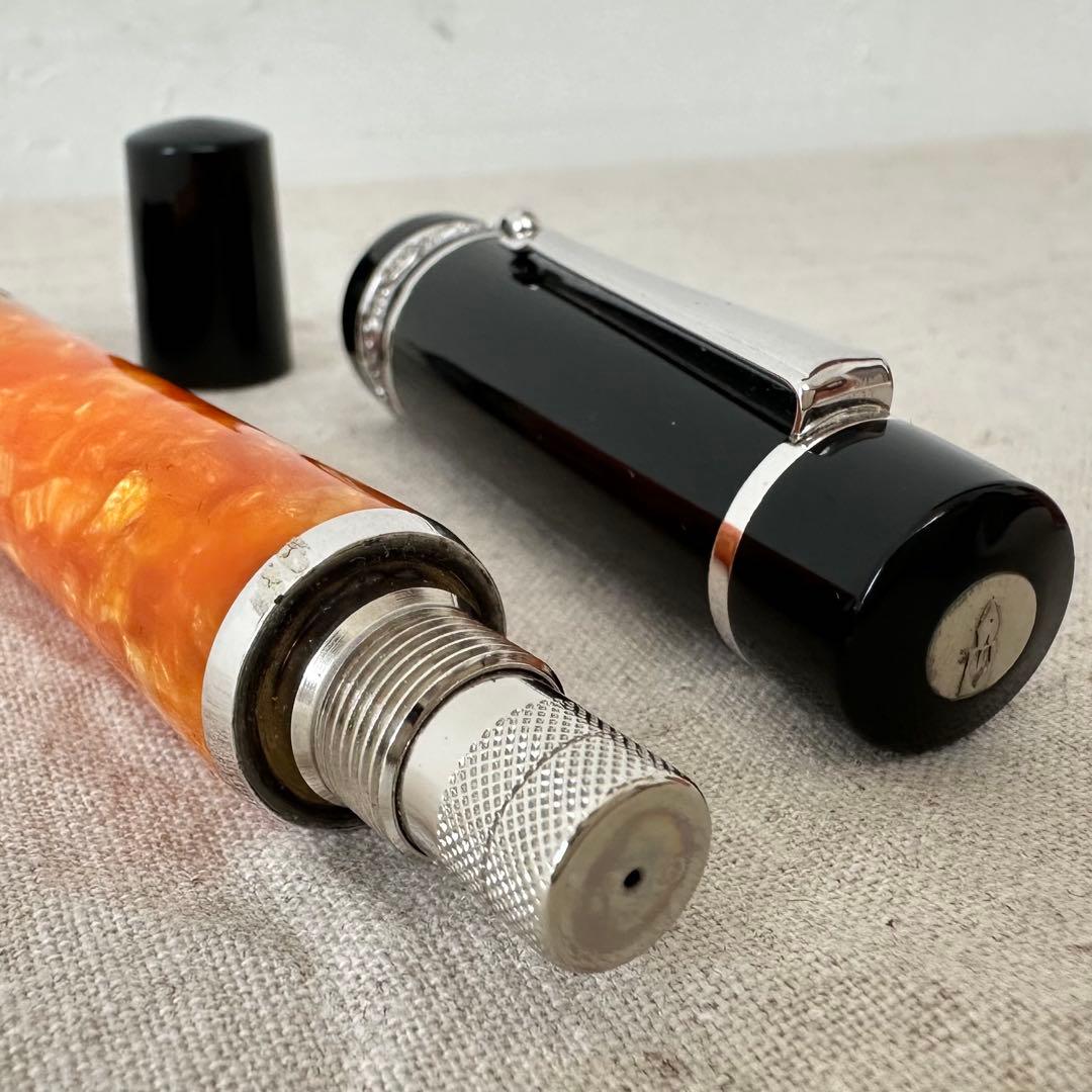 【希少】DELTA ドルチェビータ　フュージョンニブ 18K　M字　ピストン式