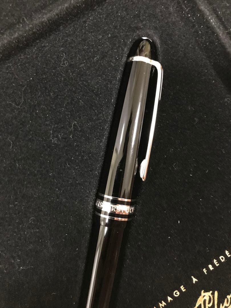 Montblanc 万年筆