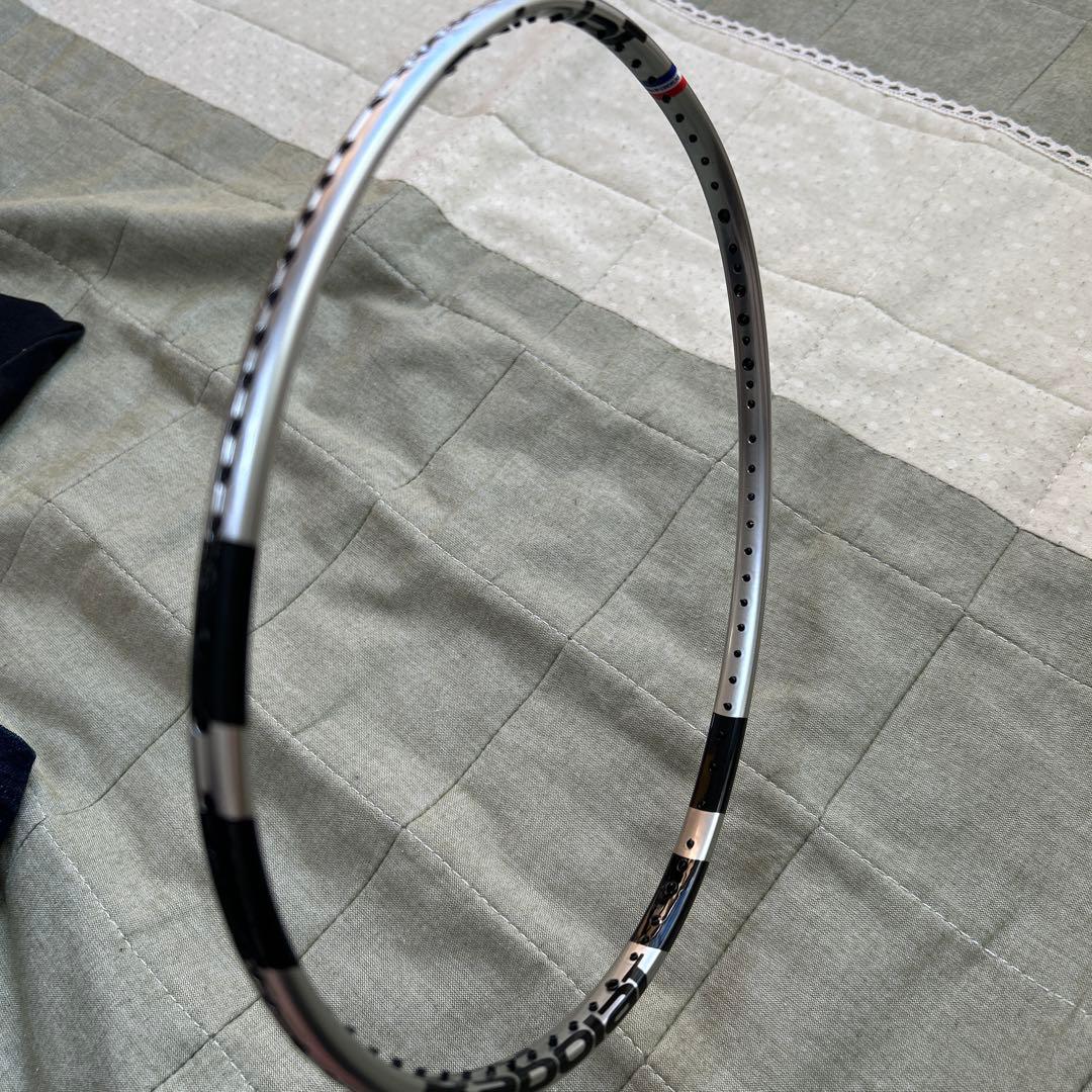 SATELITE LTD ESSENTIAL バドミントンラケット