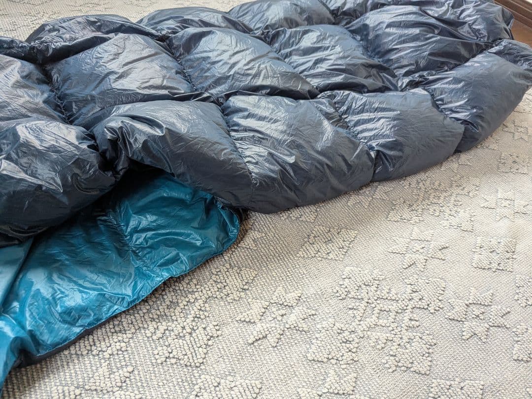 【美品】2023年製 モンベル EX800 ダウン スリーピングラップ ロング