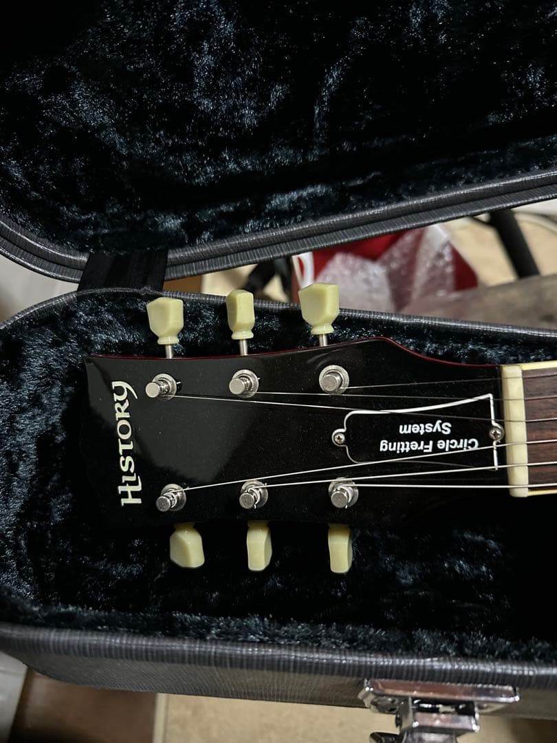HISTORY セミアコースティックギター 赤