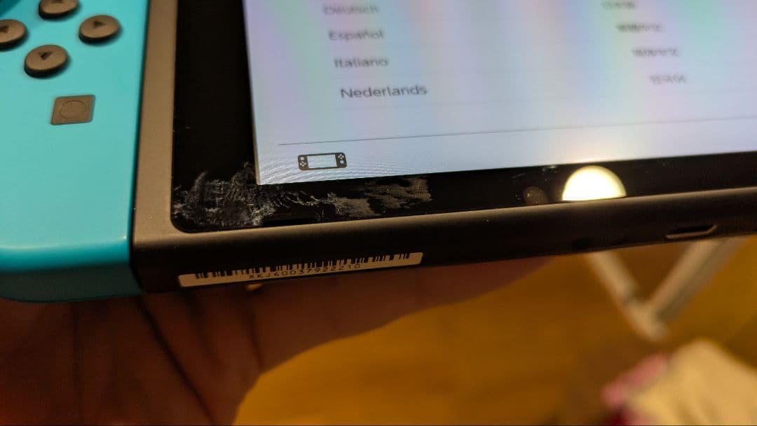 d*7様 Nintendo Switch 本体（傷あり）