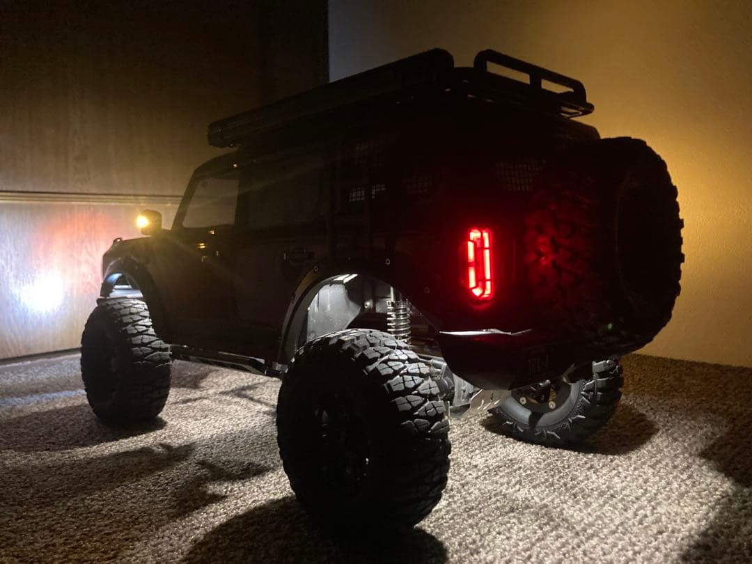 トラクサス　trx4 ブロンコ　フルカスタム