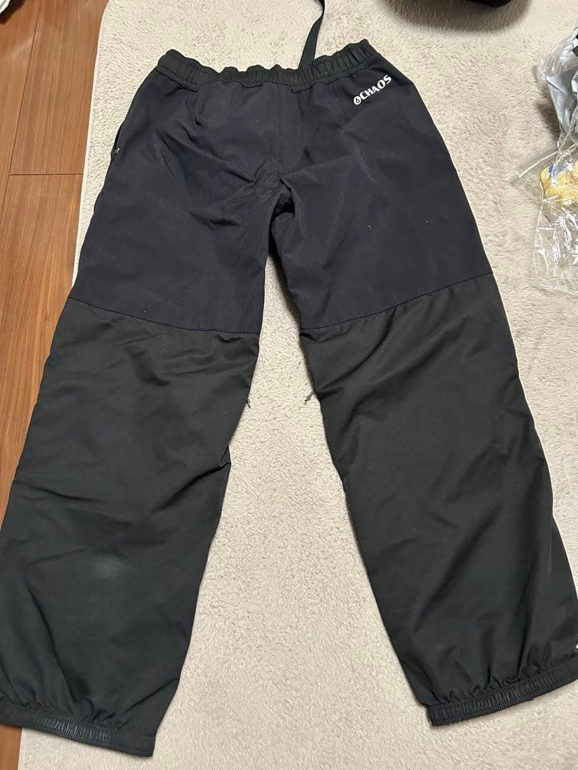 【スノボ　ウェア】686 スノーボードパンツ Mサイズ 20K防水