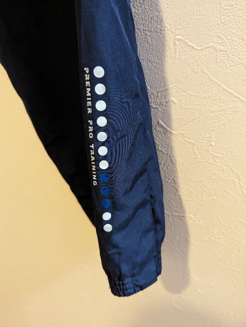 【UMBRO超希少ビンテージ】チェルシーオフィシャルウインドブレイカー2002年