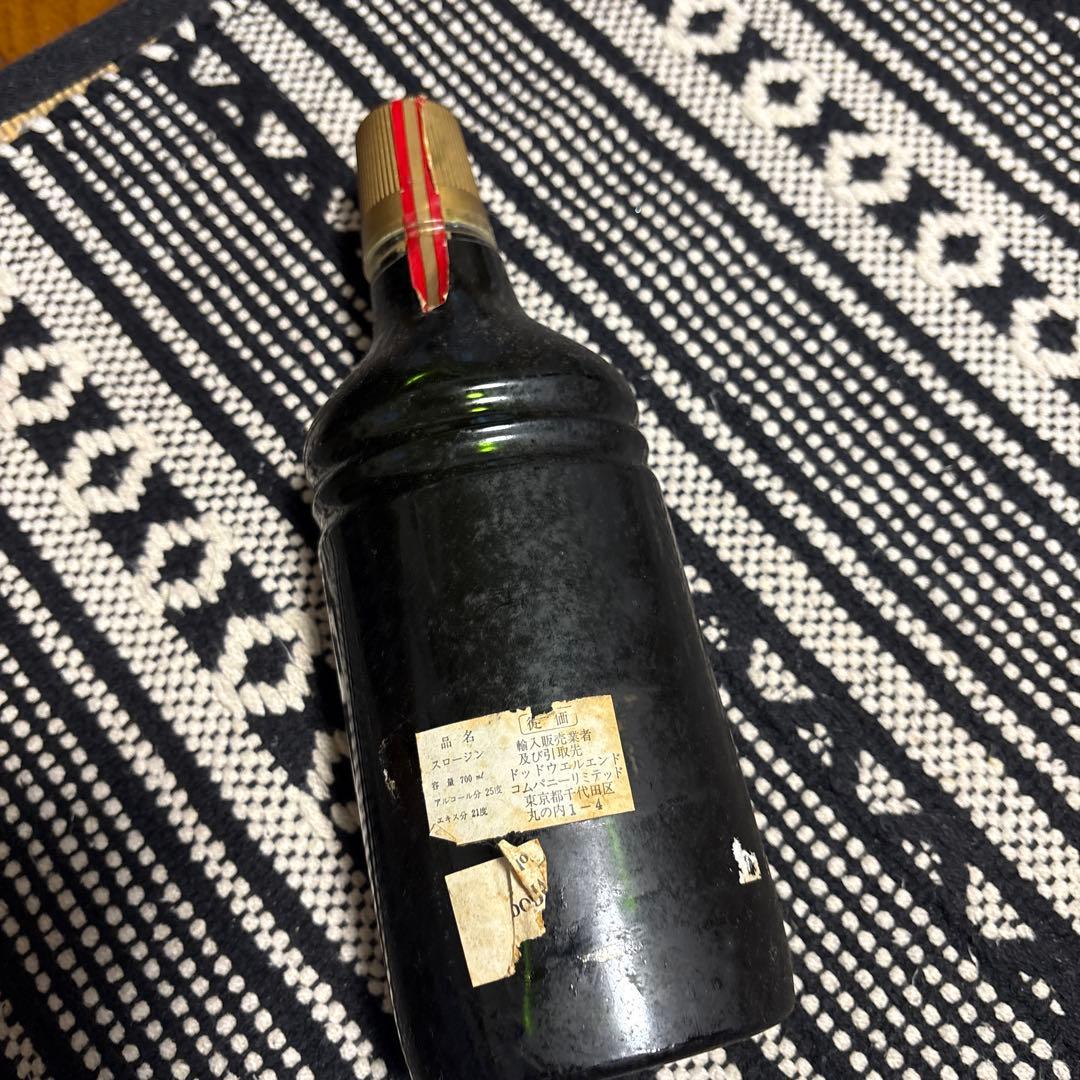 古酒　Gordon's Sloe Gin 700ml