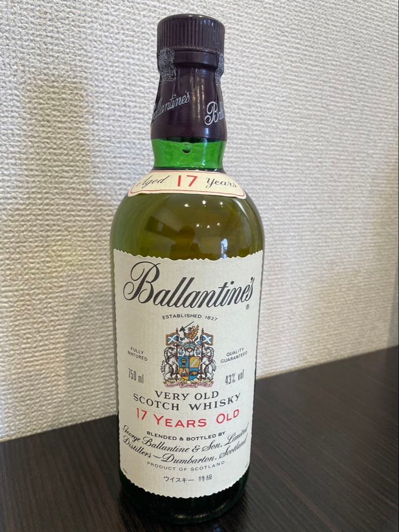バランタイン17年　木箱入り　K253②
