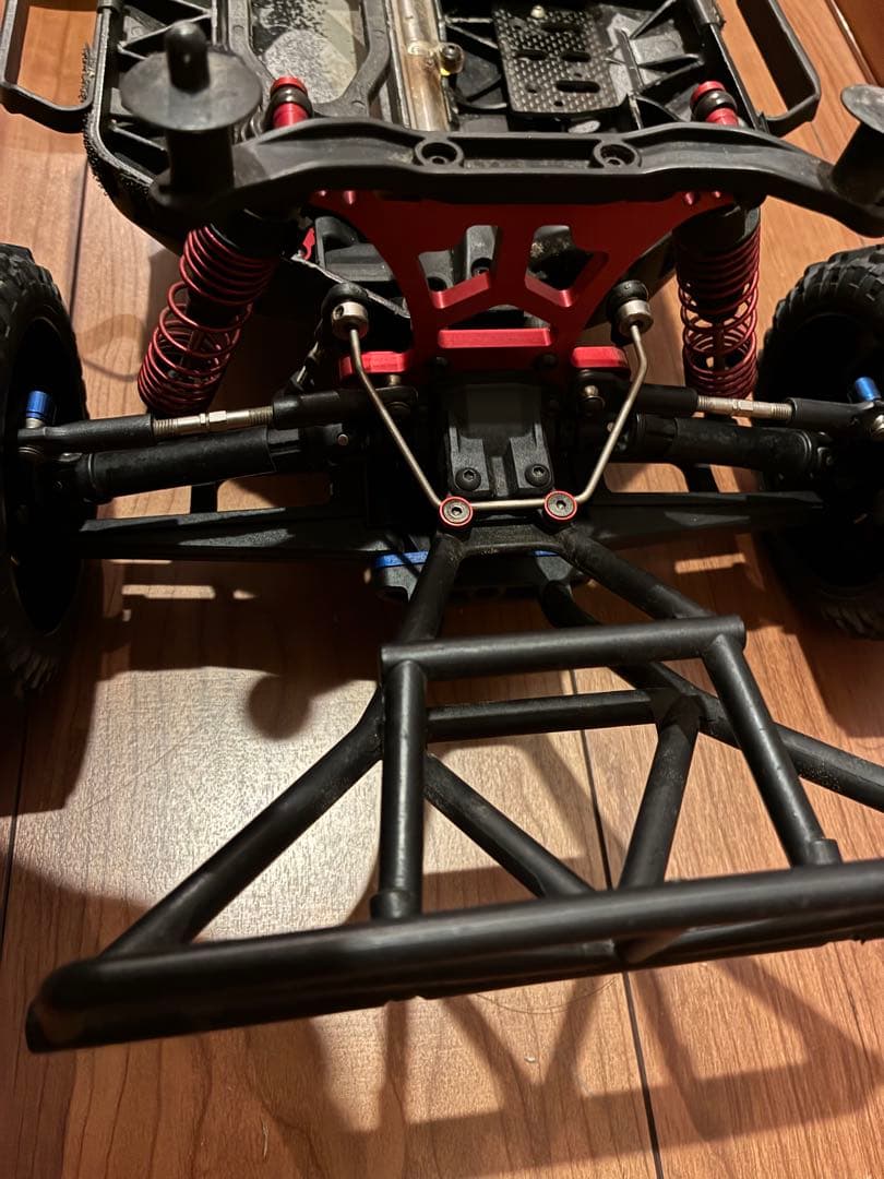 トラクサススラッシュ4X4アルティメイト1/10