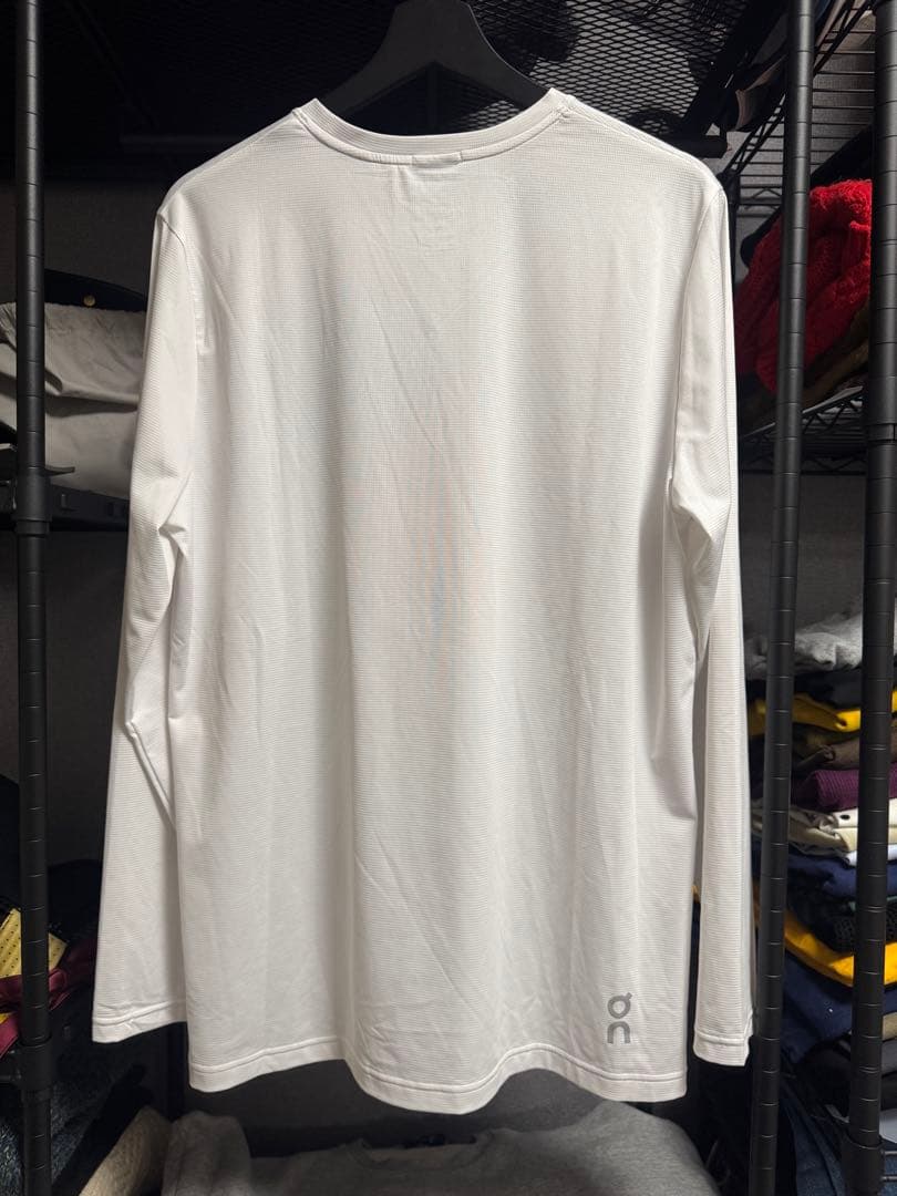 【超美品】On Core Long-T メンズ M （日本L相当）ホワイト限定色
