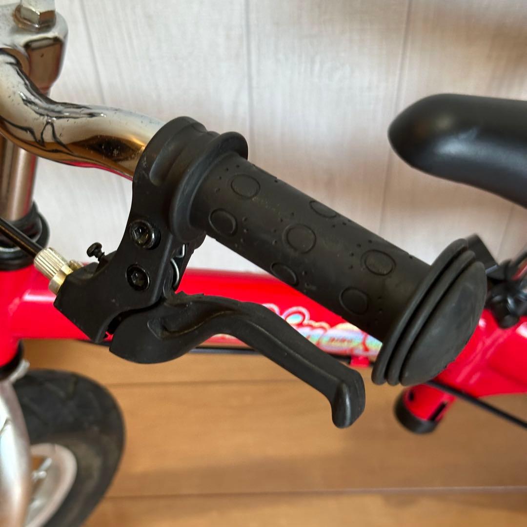 へんしんバイク レッド　赤　バランスバイクHensihn Bike 12インチ