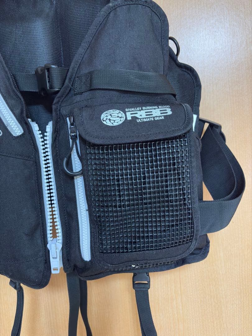 リバレイ　RBB ロックショアベスト2 フローティングベスト　8796