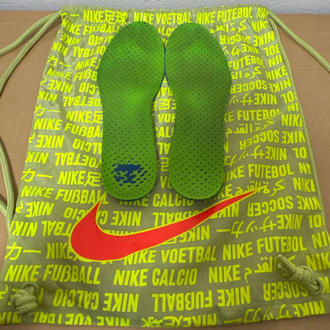Nike サッカーシューズ イエロー/グレー 収納バッグ付き