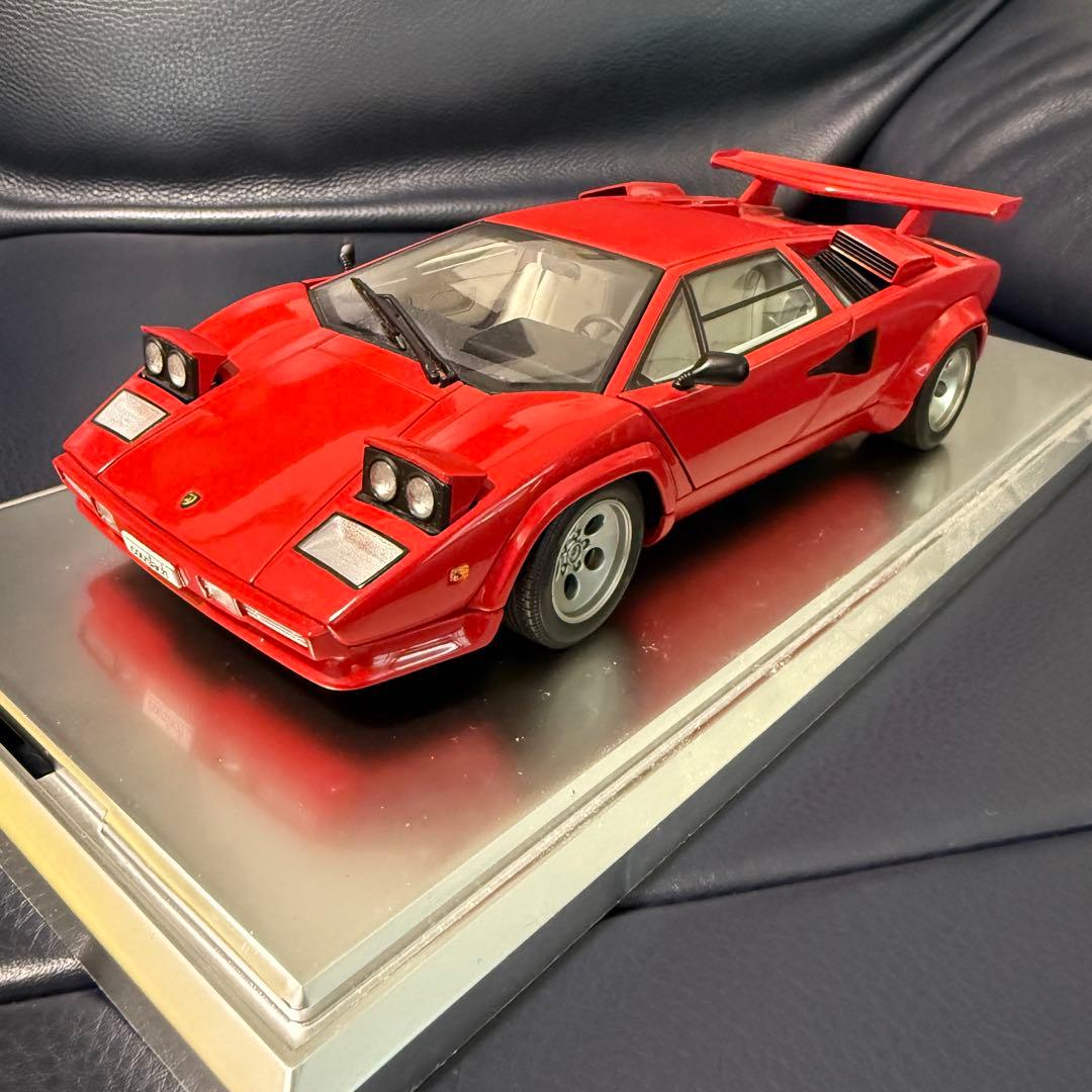 に*ー様 オートアート 1/18 ランボルギーニ　カウンタック