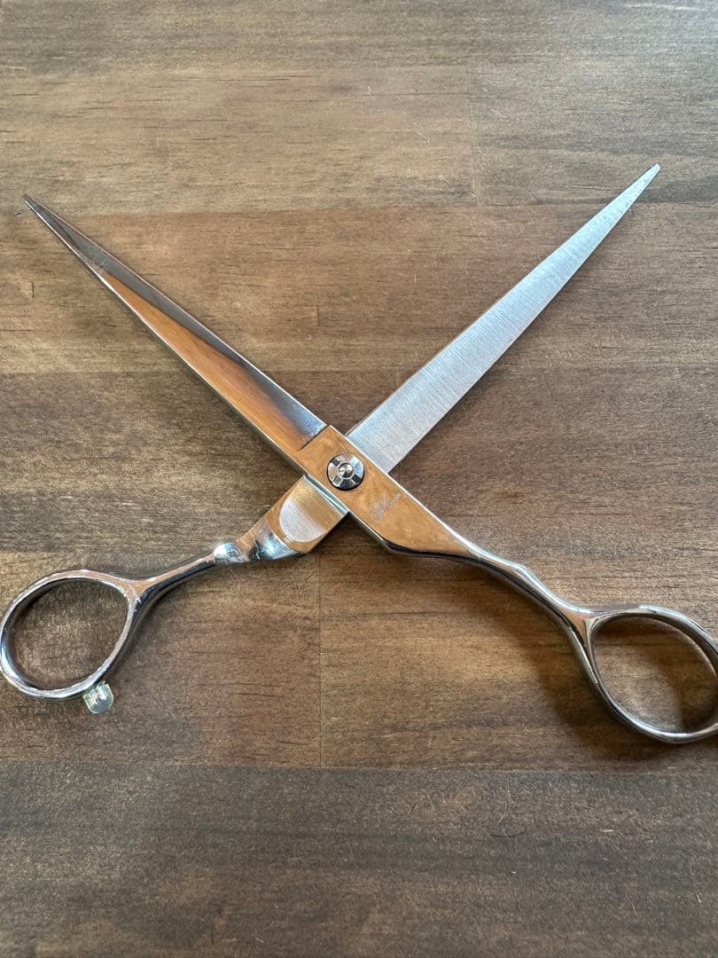 ビアーズさん新品ギザ刃ストレートシザー