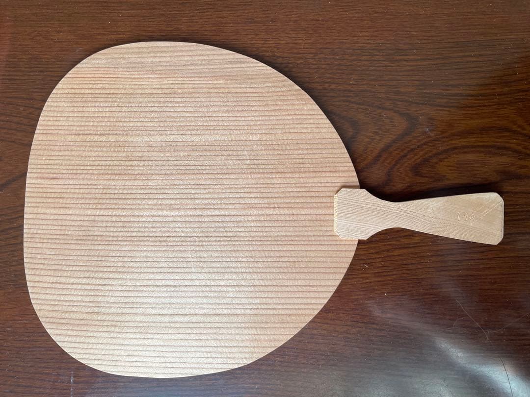 一斉作 木製　団扇　共箱付き　茶掛け