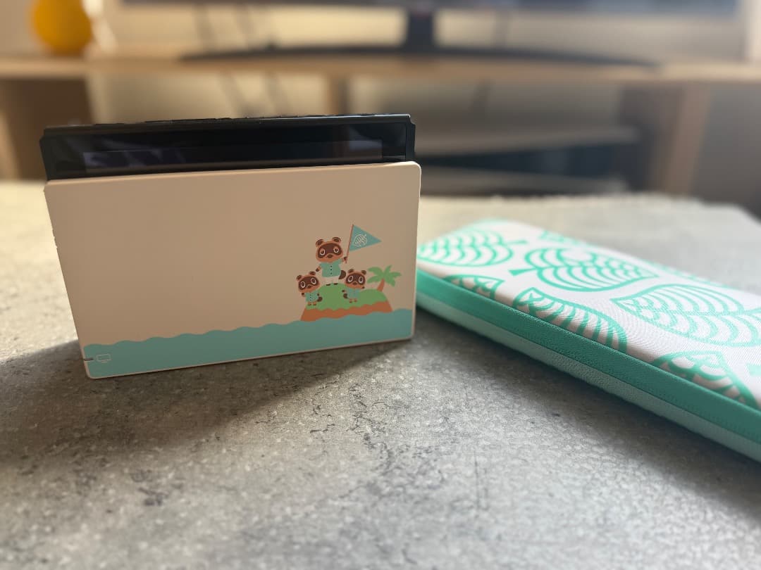 Nintendo Switch あつ森限定 本体＋JoyCon＋ドック＋ケース✨