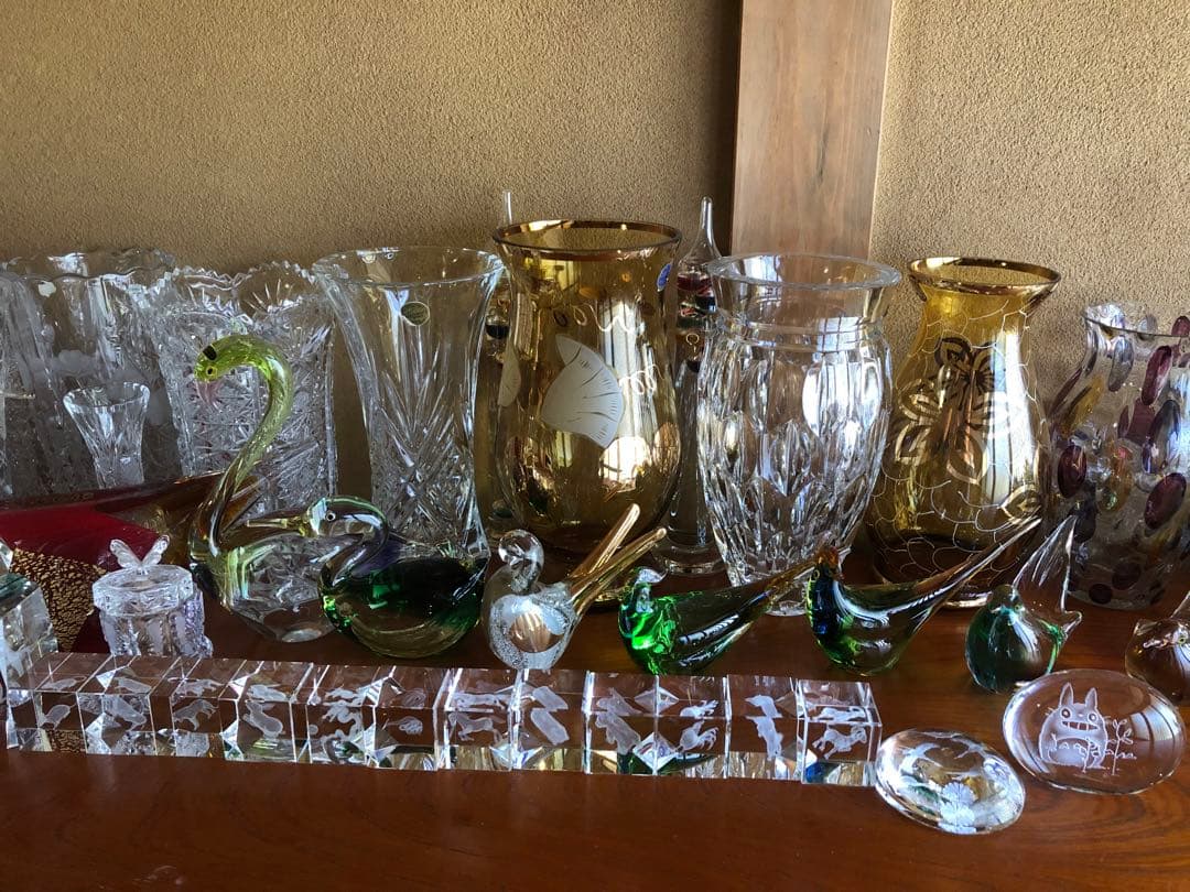 花瓶と置物　マイセン　ボヘミアグラス　ジブリ　干支　時計