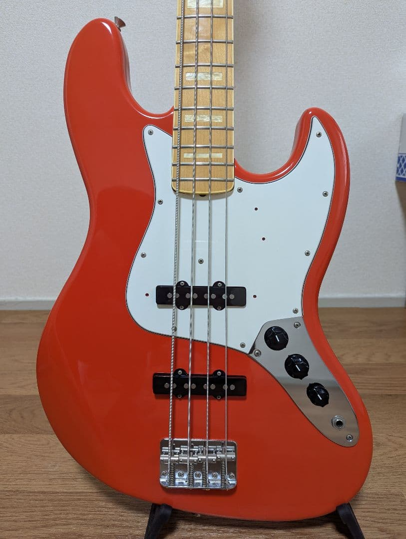 ベース Fender Japan JB75-90US Fiesta Red
