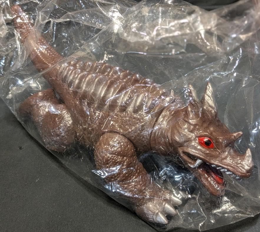 パゴス四足「ウルトラQ」登場怪獣（マルサン）未開封ソフビフィギュア