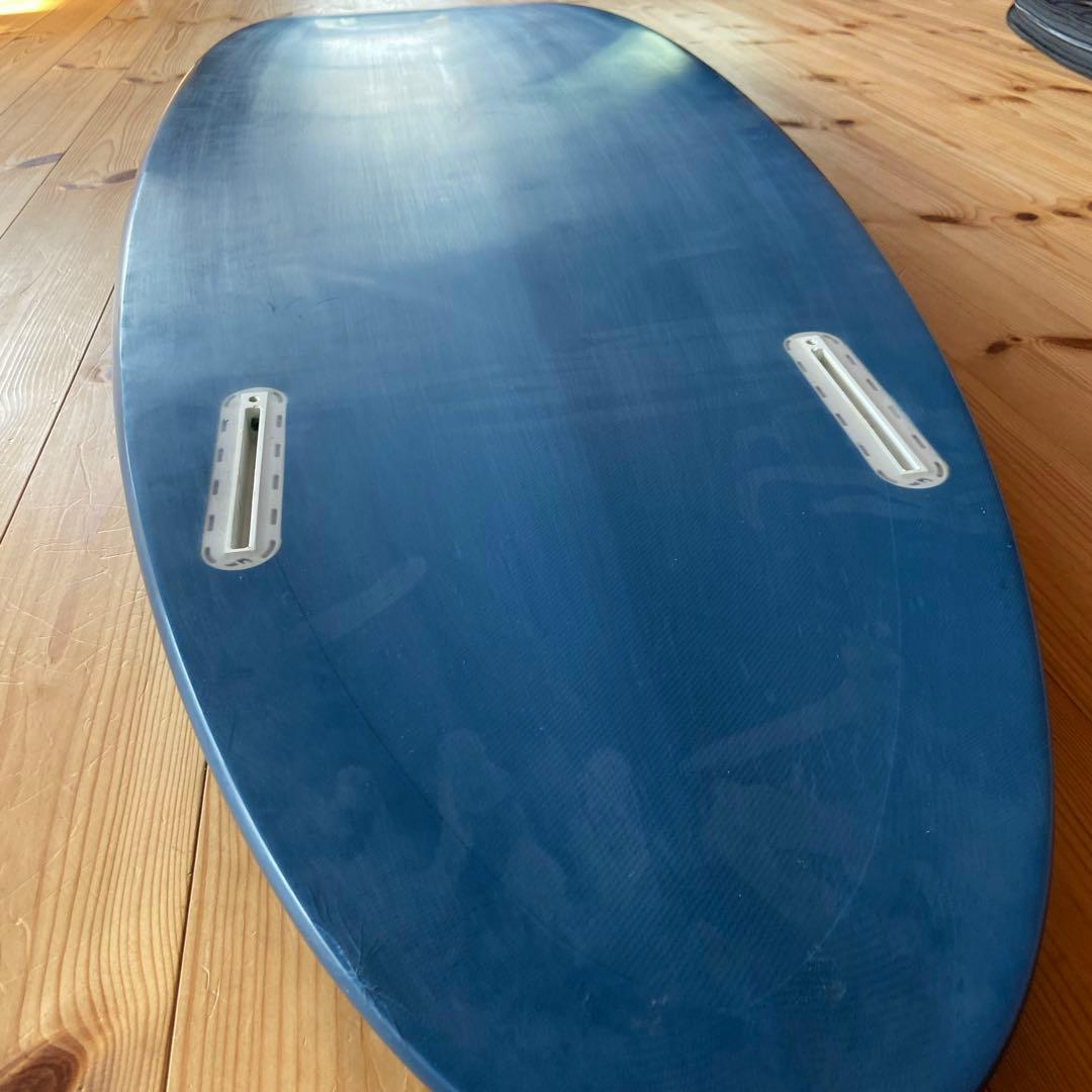 チャンネルアイランド CI MID TWIN 6’5 フィン ダブルケース付き