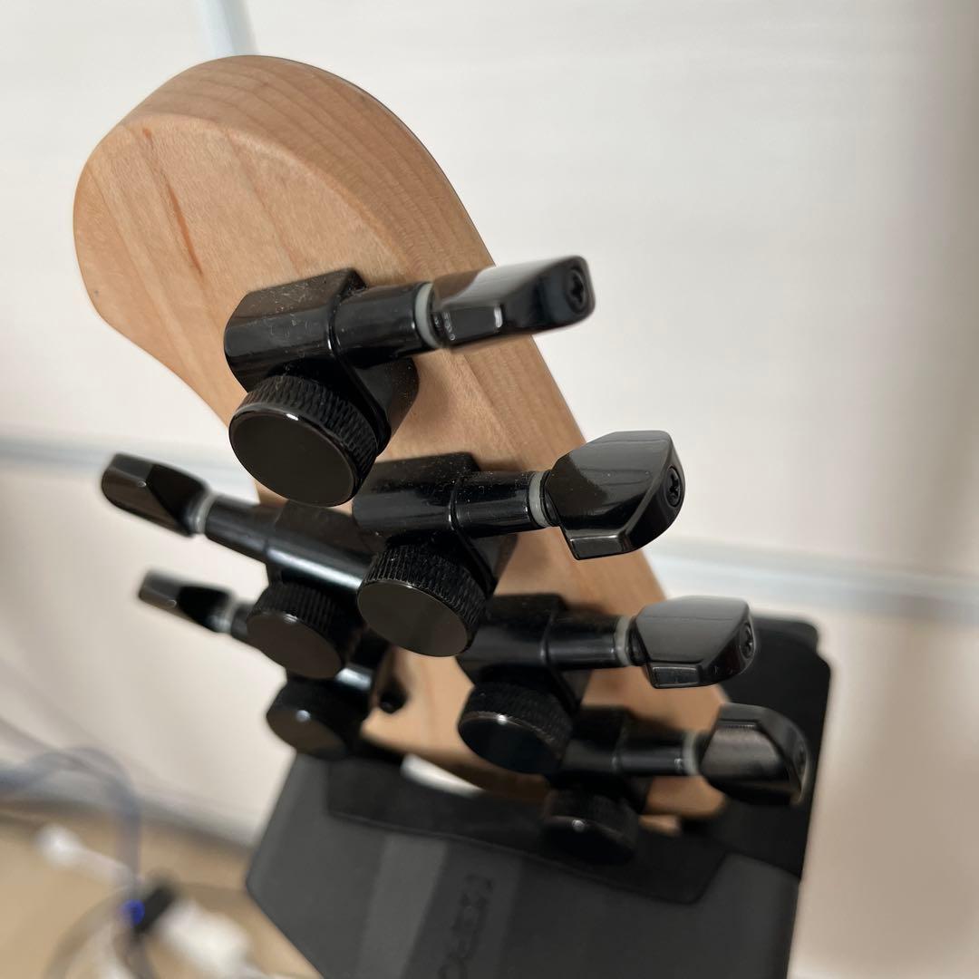 マウン　新品同様　STERLING by Musicman JP60