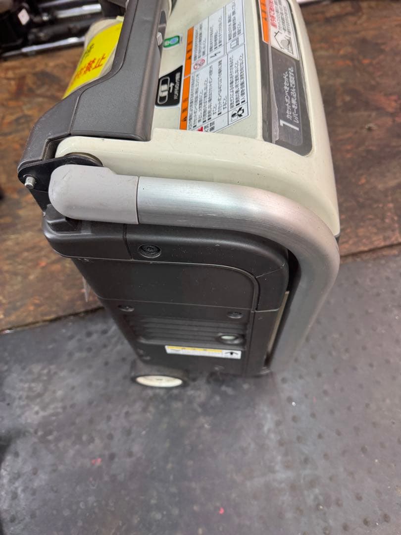 Honda ホンダ 発電機 エネポ EU9iGB カセットガス発電機　防災関連で