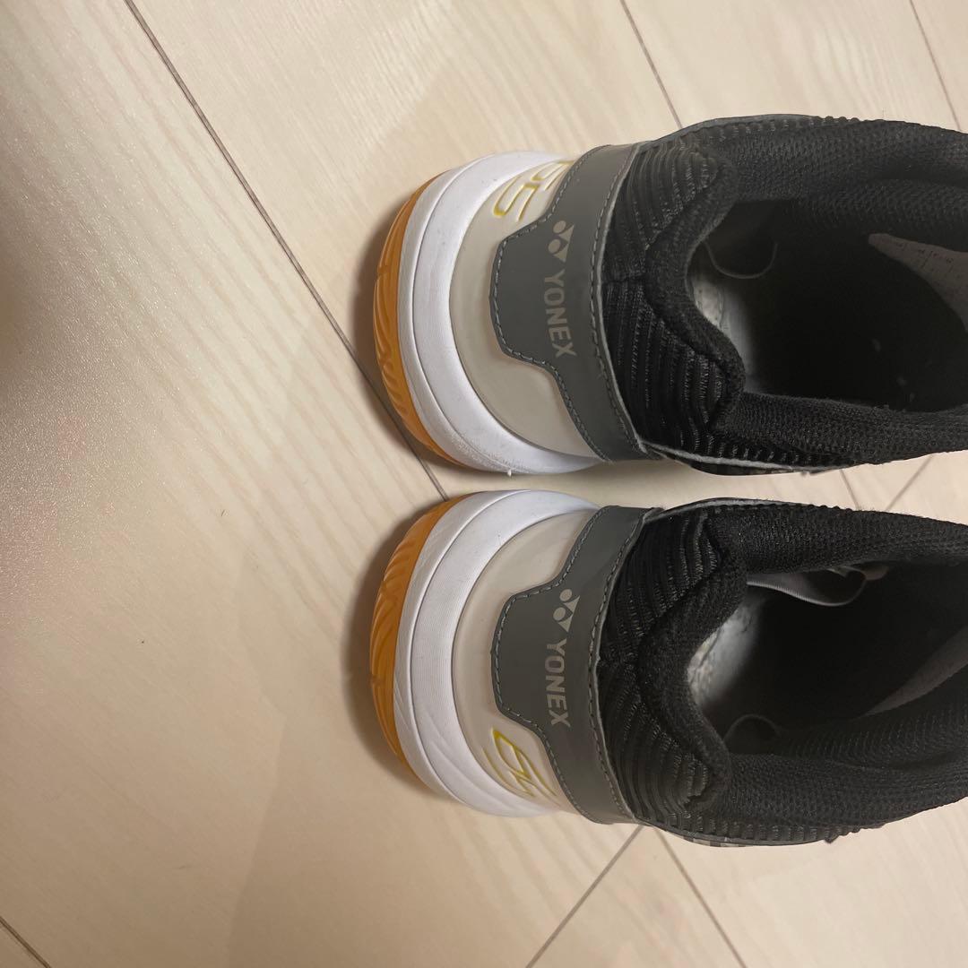 ヨネックスシューズ　パワークッション65Z サイズ26.5cm