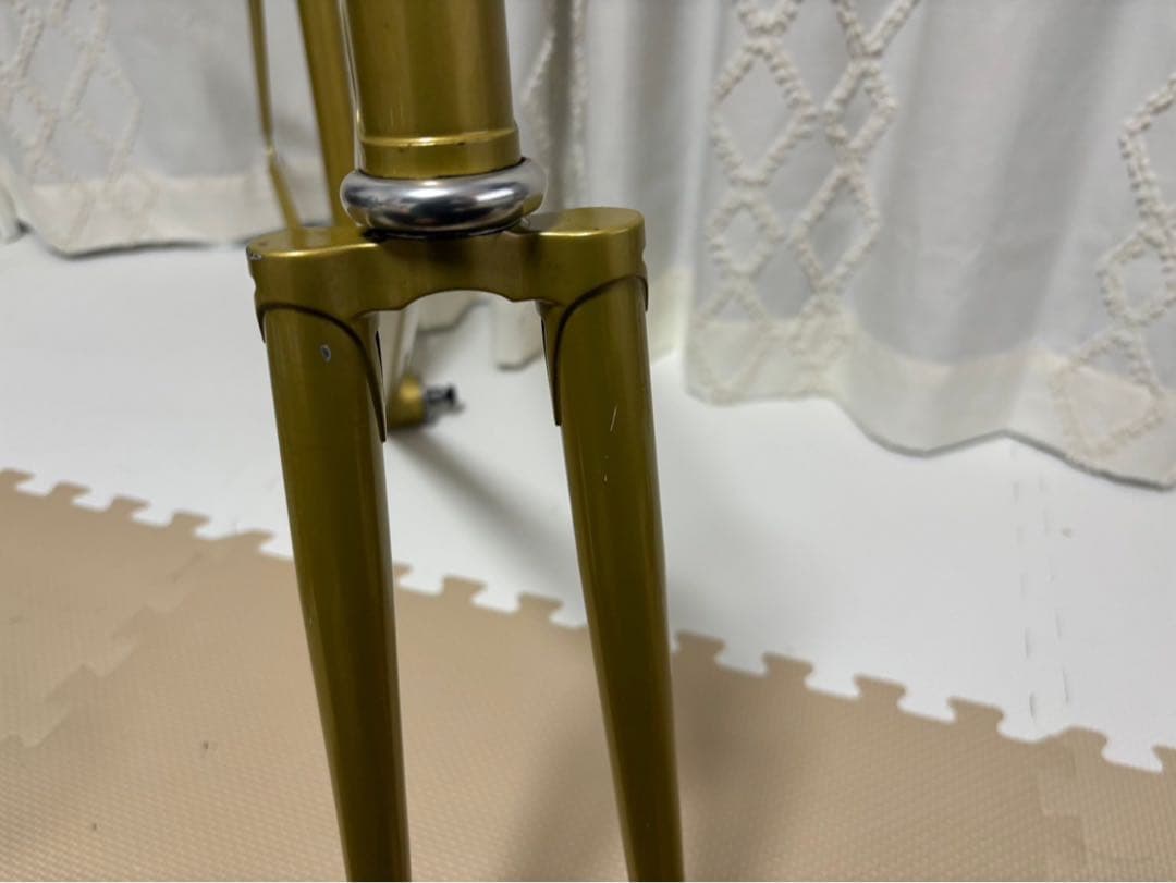 ゴールド ピストフレーム